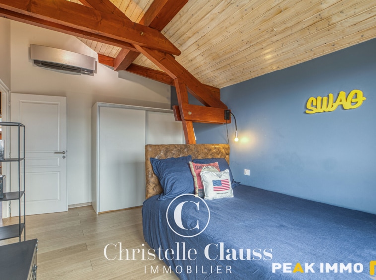 CRANVES SALES - Magnifique Maison de 210 m2