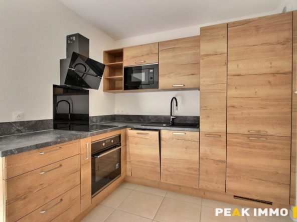 appartement T3  68 M2 LA BALME de SILLINGY