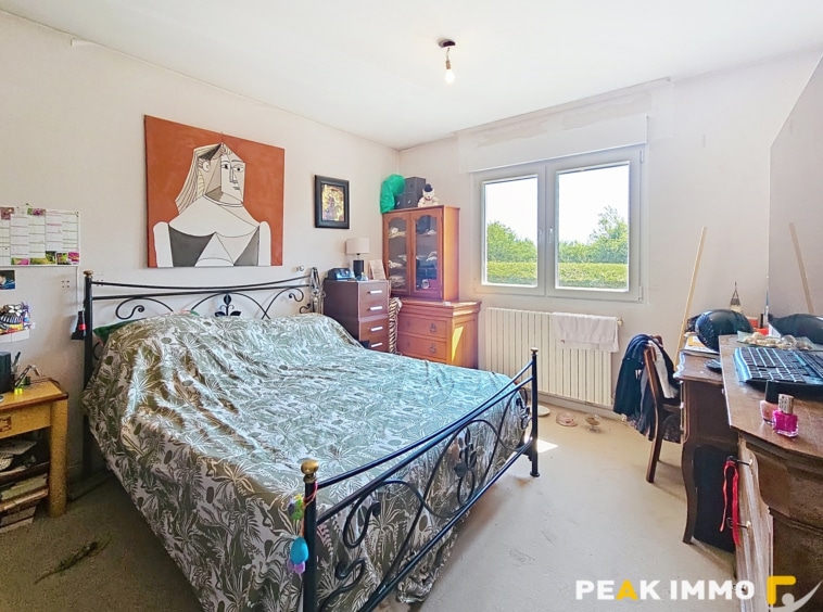 Maison 4 pièces 106 m2-Cranves Sales