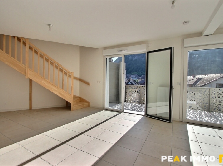 appartement T3  68 M2 LA BALME de SILLINGY