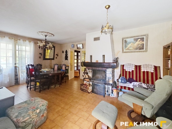 Maison 7 pièces 172 m2-Juvigny