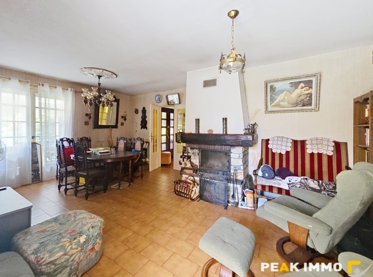 Maison 7 pièces 172 m2-Juvigny