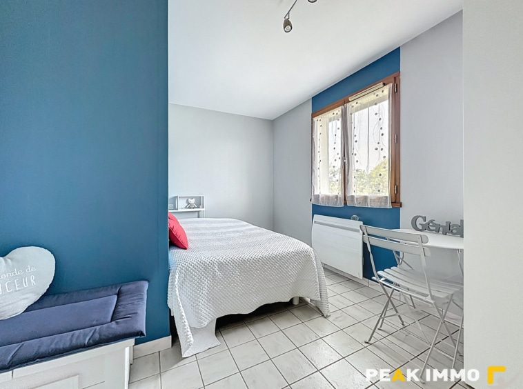 Maison 4 pièces - 92 m2 - Sales
