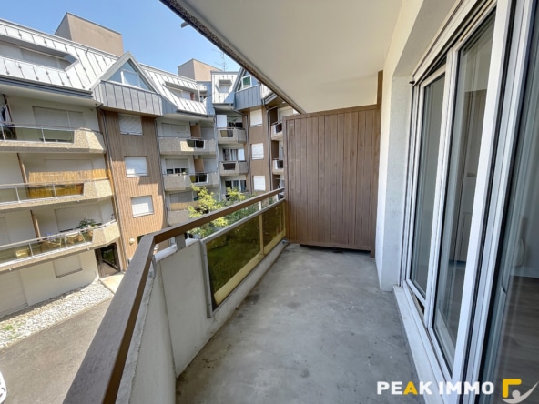 Appartement ETREMBIERES 1 pièce(s) 26.04m2