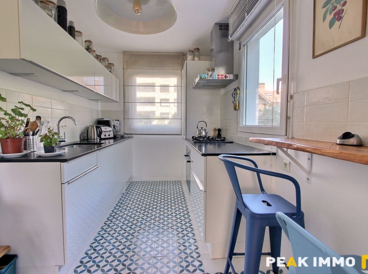 Appartement 3 pièces - 67.54 m2  - ANNECY HYPER CENTRE