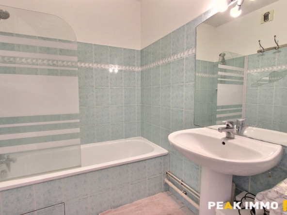 Appartement 3 pièces - 67.54 m2  - ANNECY HYPER CENTRE