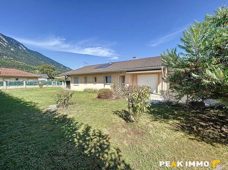 Maison Vougy 5 pièce(s) 113.57 m2