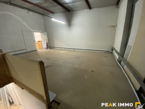 Local commercial 240 m2 Sallanches