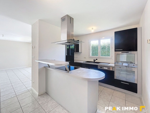 Maison Vougy 5 pièce(s) 113.57 m2