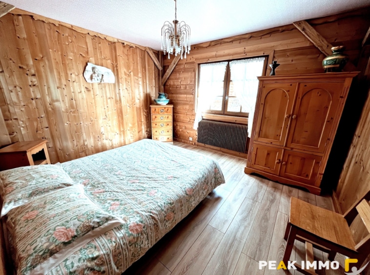 Chalet - 6 pièces - 158 m2  - Combloux