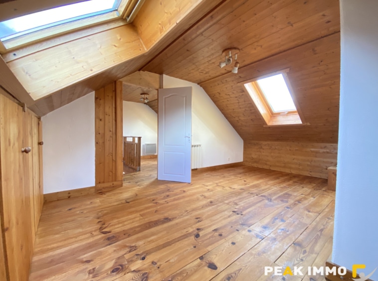 Appartement 5 pièces 97m2 utiles Saint-Martin