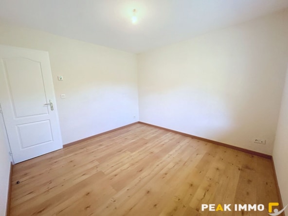 Maison Vougy 5 pièce(s) 113.57 m2