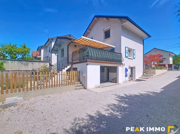 Maison Ville La Grand 5 pièces 110 m2
