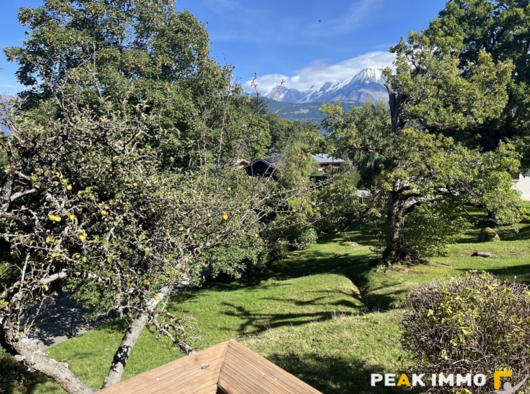 Appartement F5 - 108.5 m2 - Combloux village