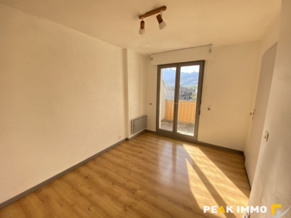 Appartement 5 pièces 97m2 utiles Saint-Martin