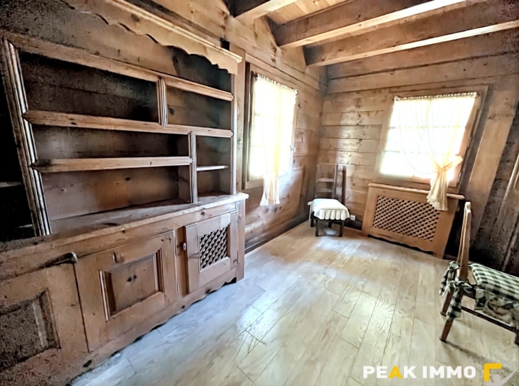 Chalet - 6 pièces - 158 m2  - Combloux