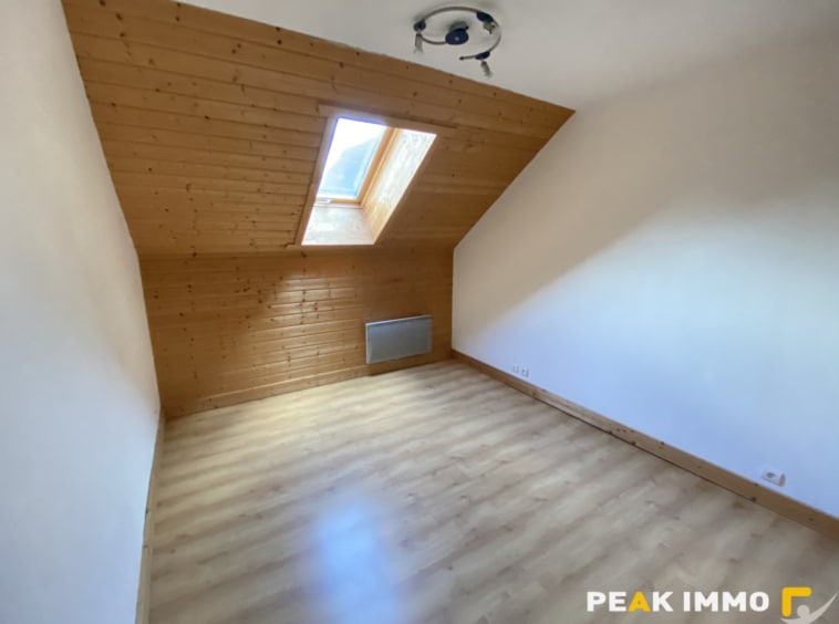 Appartement 5 pièces 97m2 utiles Saint-Martin