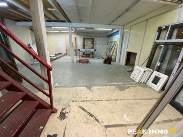 Local commercial 240 m2 Sallanches