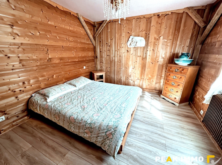 Chalet - 6 pièces - 158 m2  - Combloux