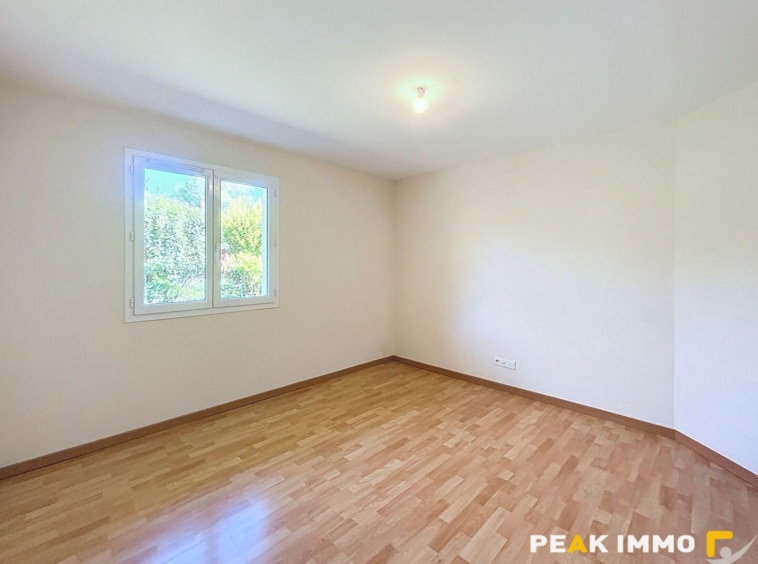 Maison Vougy 5 pièce(s) 113.57 m2
