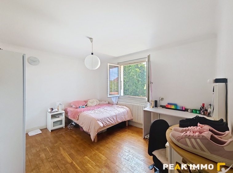 Maison Ville La Grand 5 pièces 110 m2