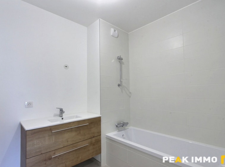 Appartement - 4 pièces - 80.50 m2 - Annecy