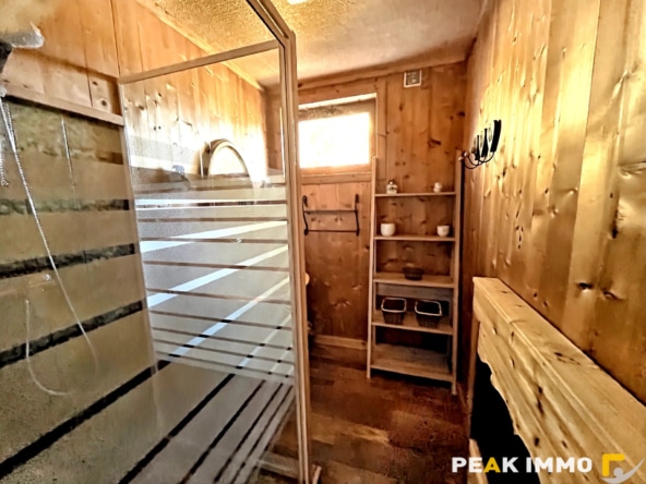 Chalet - 6 pièces - 158 m2  - Combloux