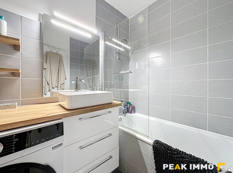 Appartement 4 pièces - 80.05 m2 - Rumilly
