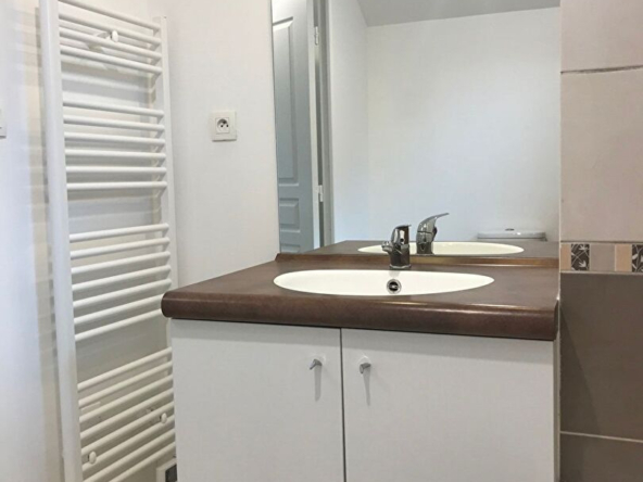 Appartement Poisy 3 pièce(s) 65 m2