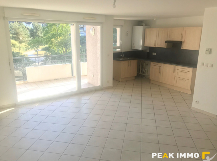 Appartement Poisy 3 pièce(s) 65 m2