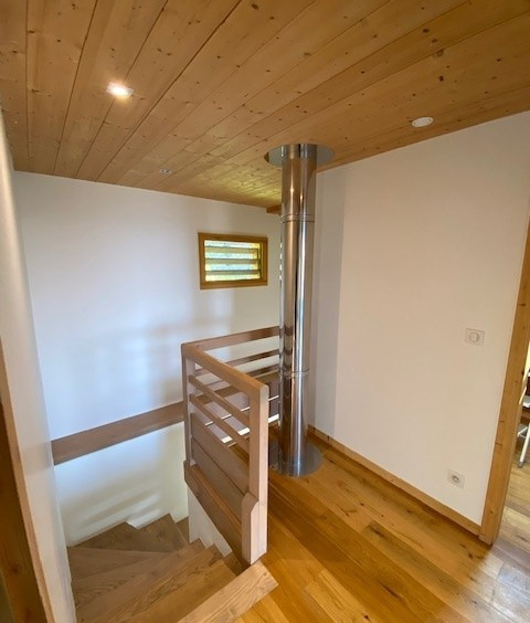 LUCINGES - MAISON MITOYENNE RECENTE PROCHE VILLAGE