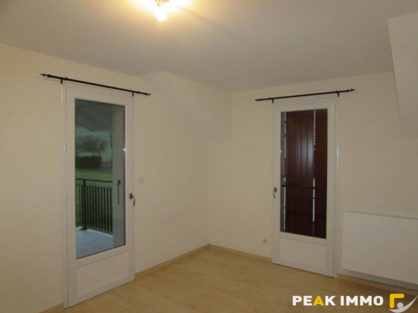 Location maison 7 pièces Peillonnex