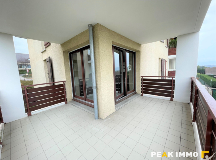 CRANVES-SALES   À louer : appartement T3 de 66,82 m2