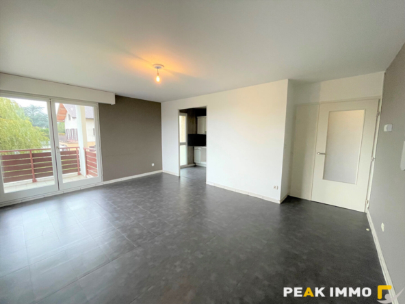 CRANVES-SALES   À louer : appartement T3 de 66,82 m2