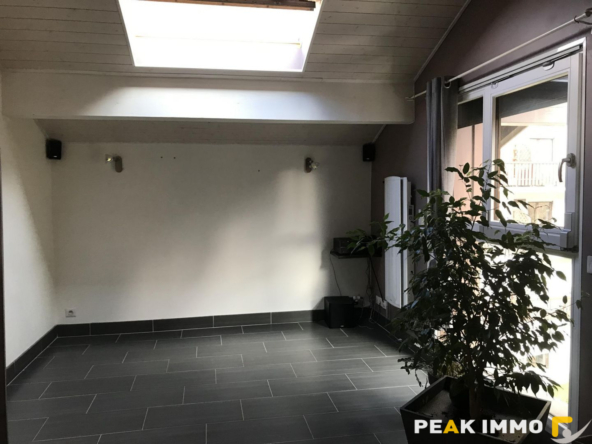 Location appartement 3 pièces - T3 La tour
