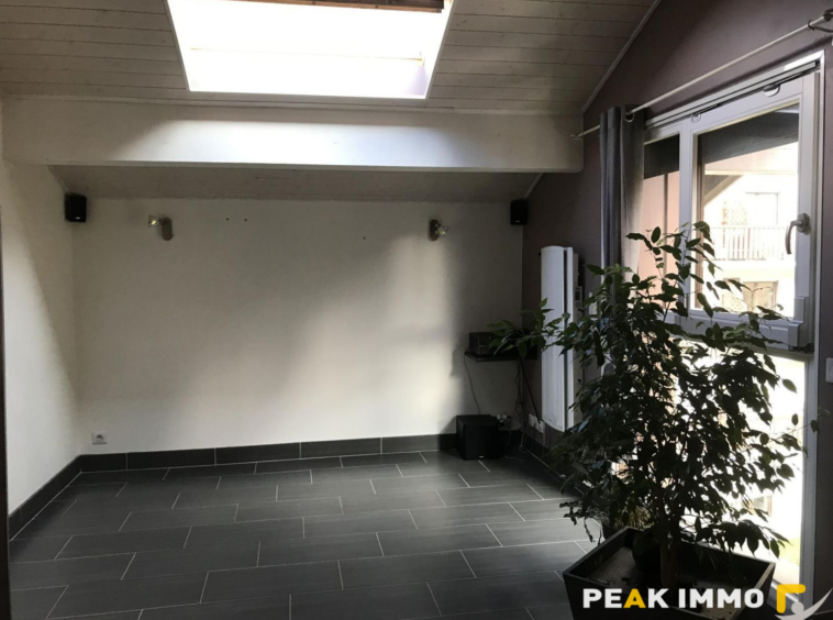 Location appartement 3 pièces - T3 La tour