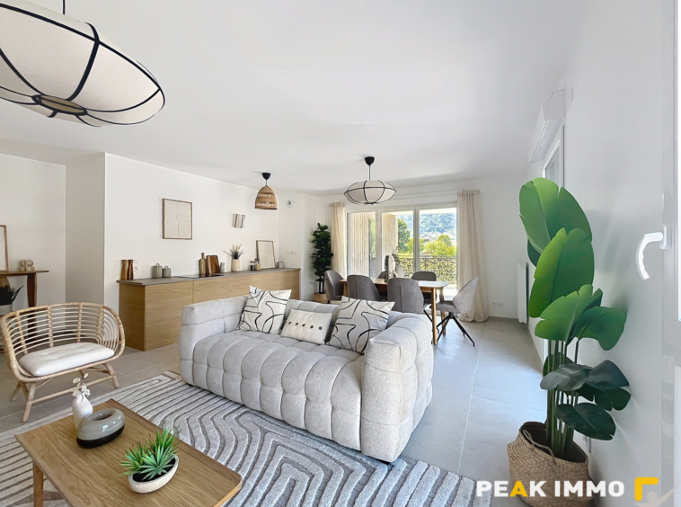 Appartement T4 R+1 de 86 m2 Centre de Doussard