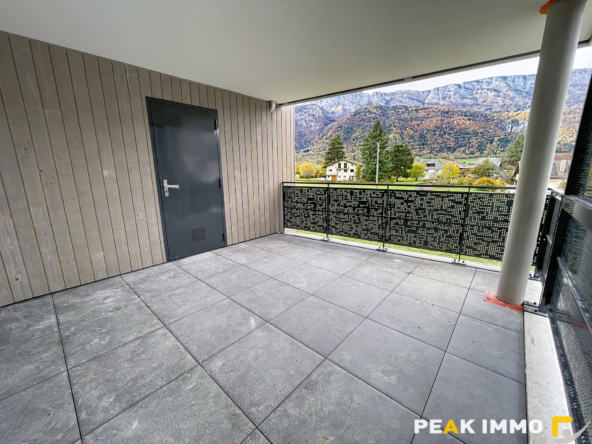 Appartement T4  R+2 86 m2 Centre de Doussard