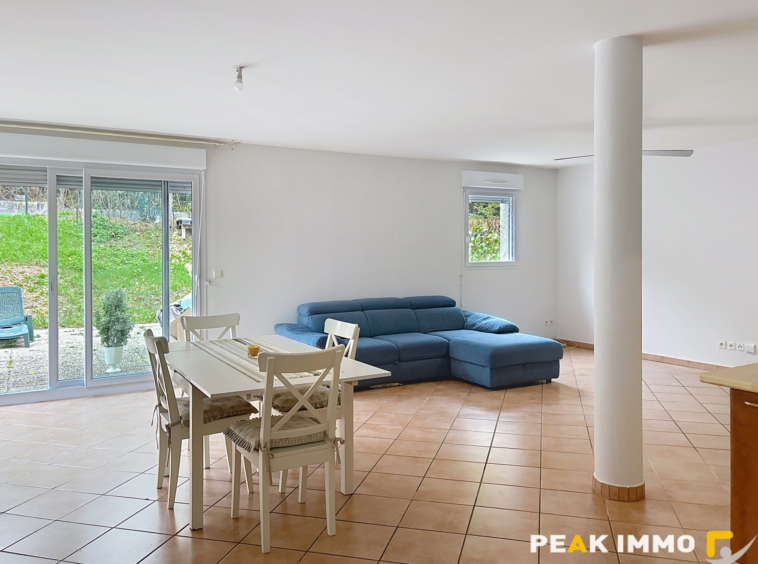 UNIQUEMENT CHEZ PEAK IMMOBILIER CRANVES SALES APPARTEMENT T4