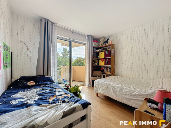 Appartement 3 pièces - 100 m2 - Rumilly