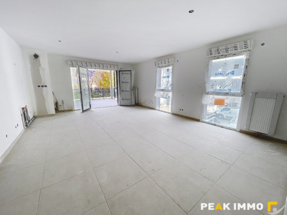 Appartement T4  R+2 86 m2 Centre de Doussard