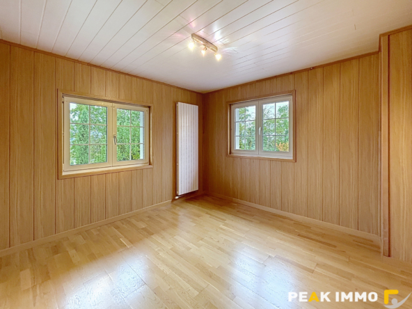 LUCINGES   À louer : charmante maison de village F4 de 84 m2