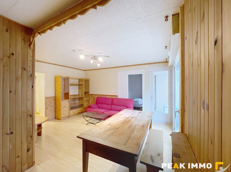 Appartement T4 -74 m2 - Cave de 10 m2 - Balcon
