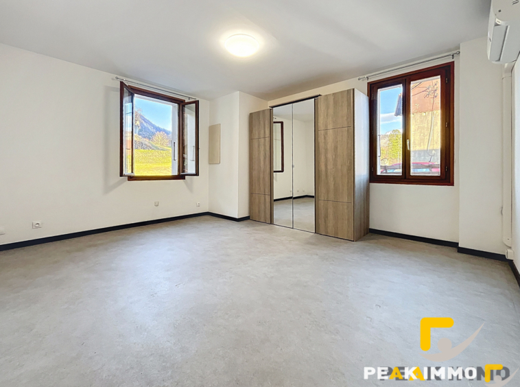 SAINT-JOIRE : Appartement 3 chambres 96m2