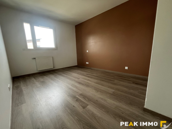 Appartement 4 pièces - 84 m2 - SAINT-JULIEN-EN-GENEVOIS