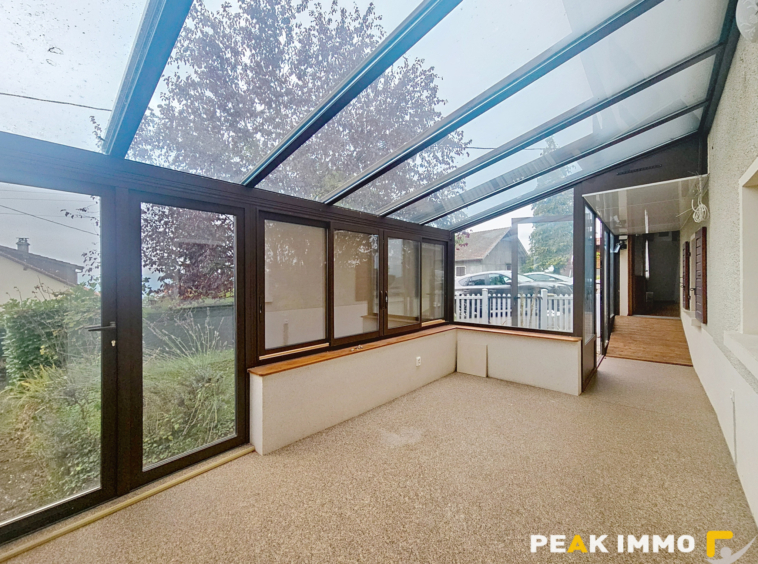 FILLINGES - Maison avec dépendances sur 590 m2 de terrain