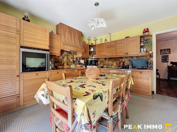 Appartement 3 pièces - 100 m2 - Rumilly