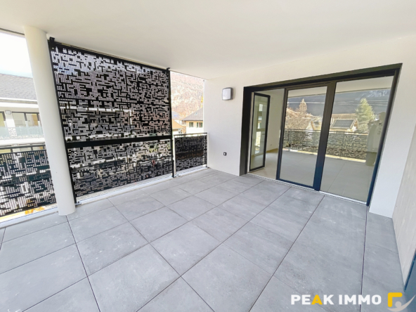 Appartement T4  R+2 86 m2 Centre de Doussard