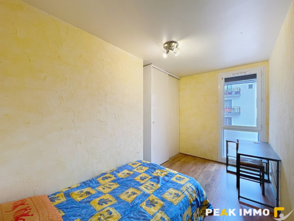 Appartement T4 -74 m2 - Cave de 10 m2 - Balcon