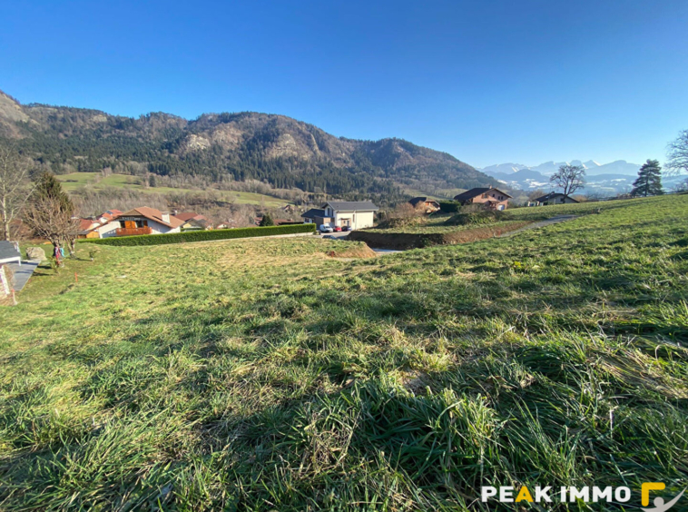 FILLINGES TERRAIN CONSTRUCTIBLE DE 836 m2